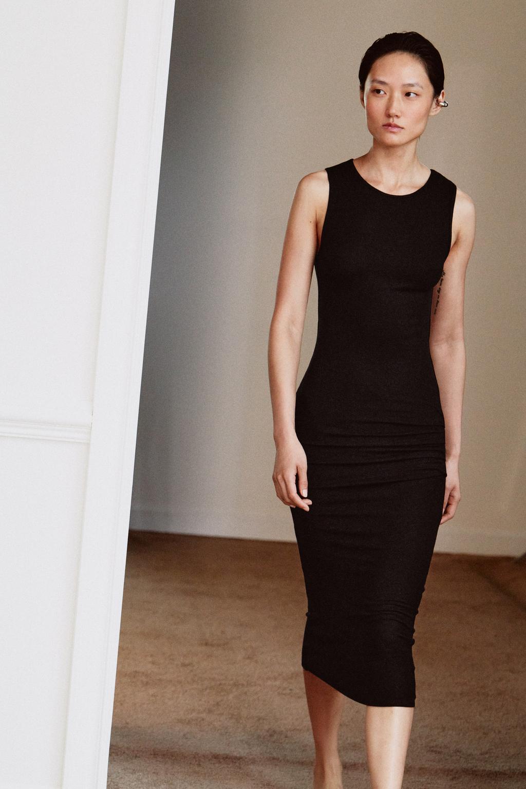 ПЛАТЬЕ МИДИ СО СБОРКАМИ