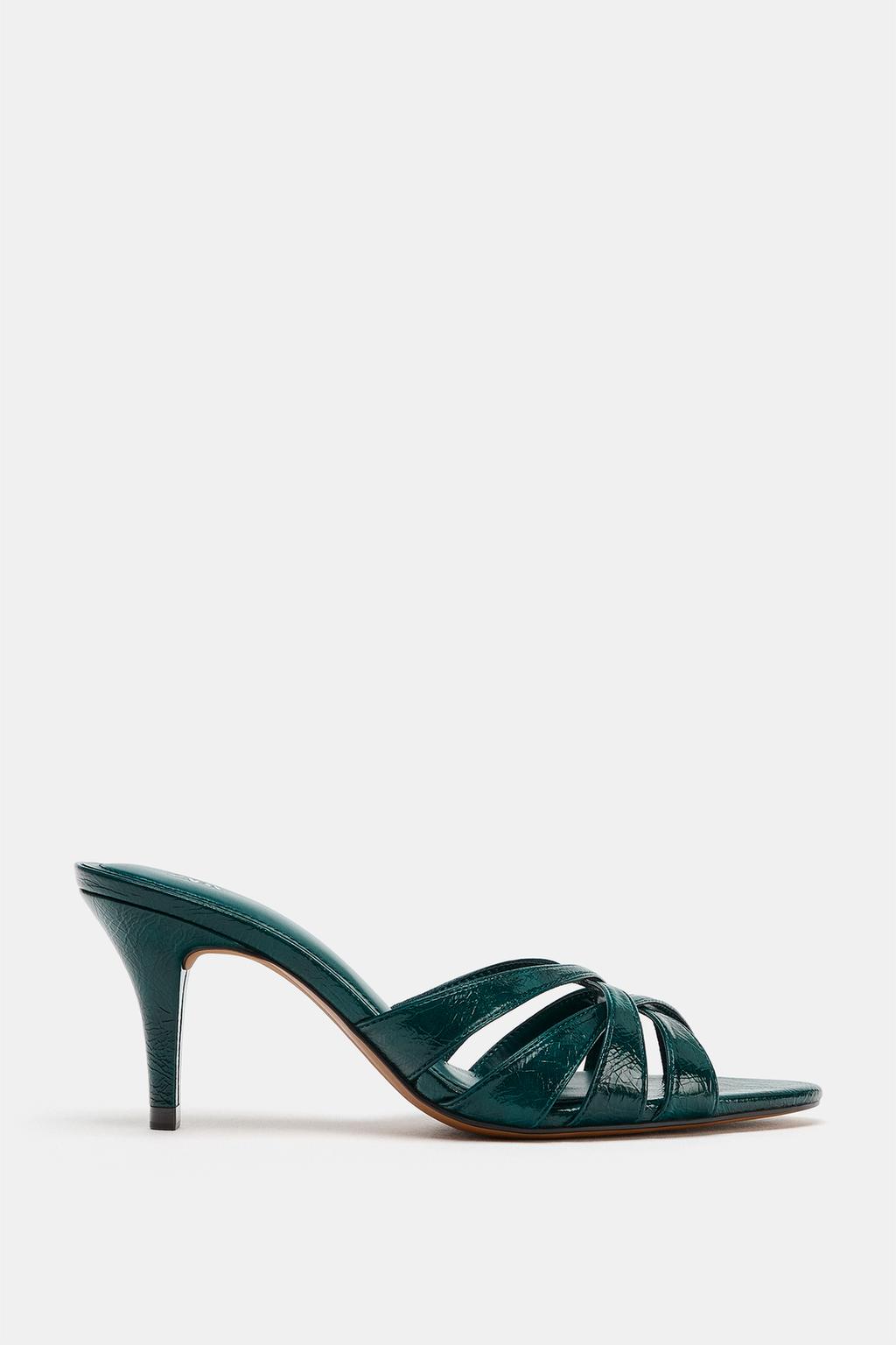 БОСОНОЖКИ НА КАБЛУКЕ С РЕМЕШКАМИ