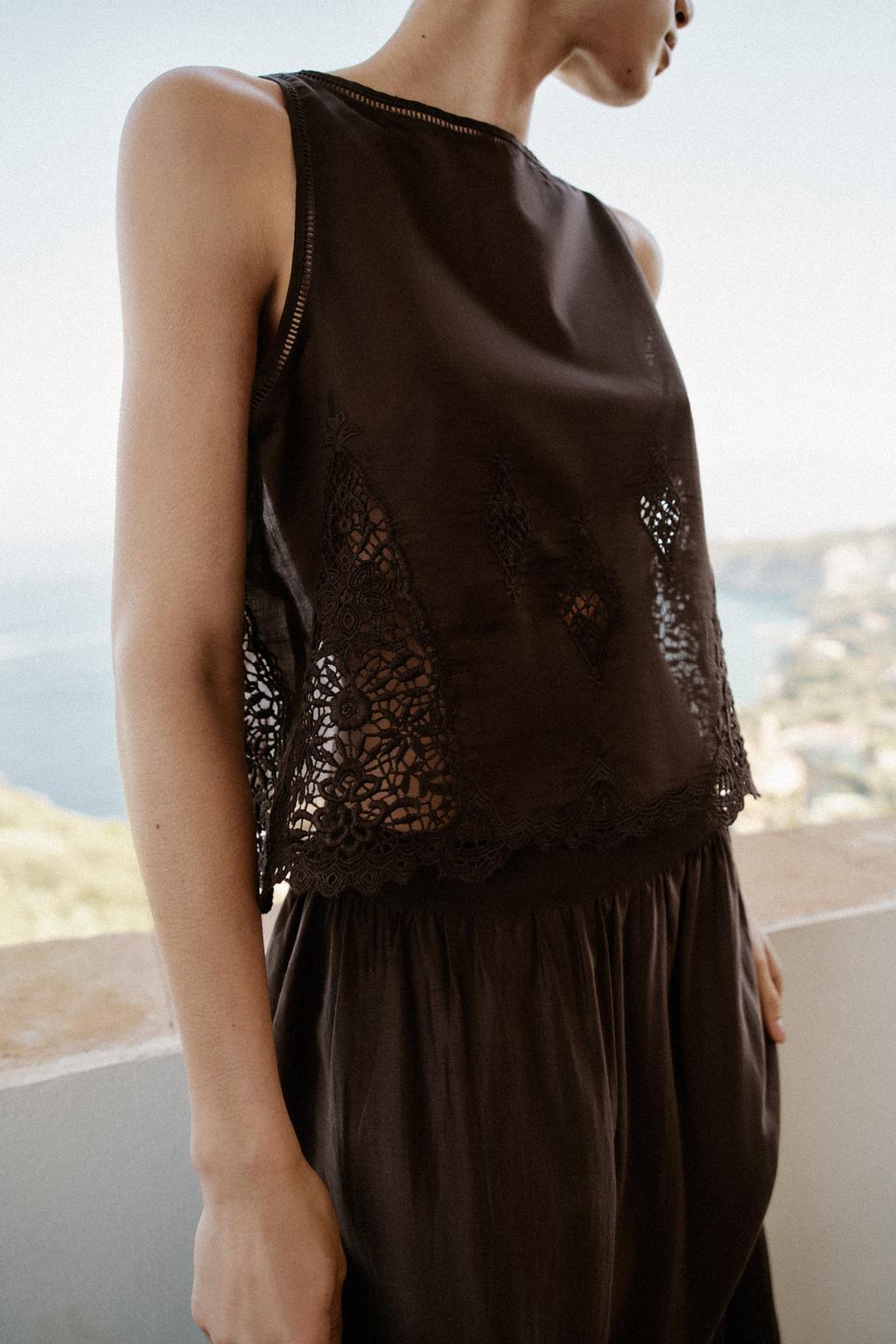 ТОП С ВЫШИВКОЙ И КРУЖЕВОМ