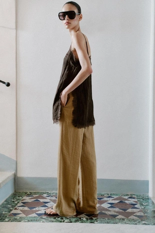 Топ в бельевом стиле с кружевом- Заказать в России