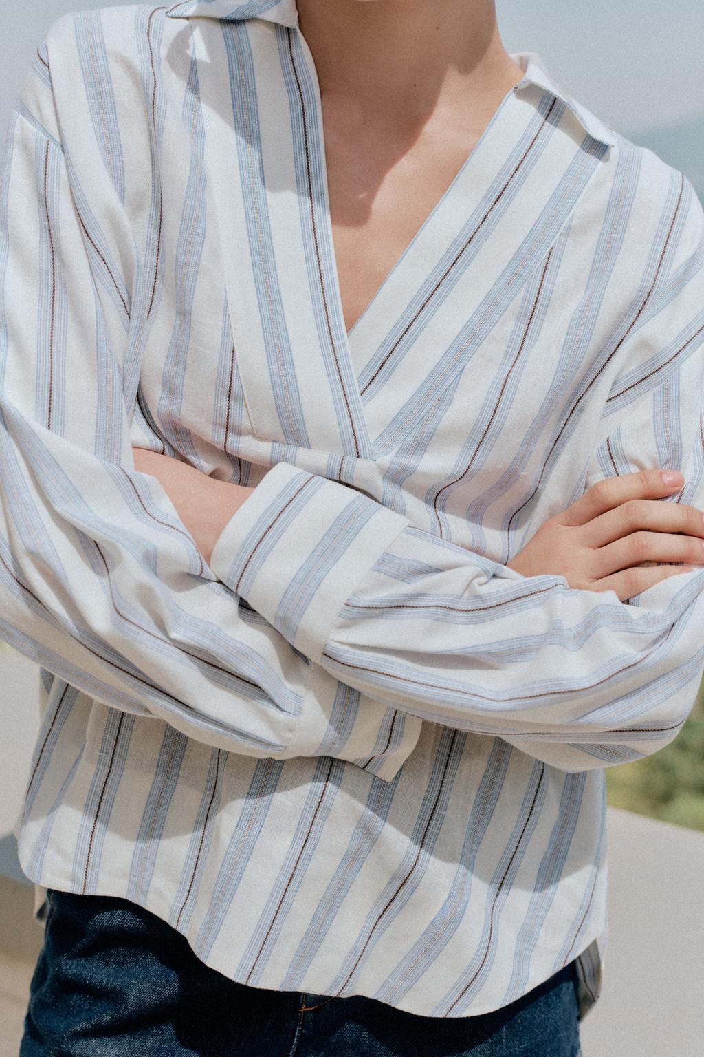 БЛУЗА В ПОЛОСКУ С ПРИНТОМ