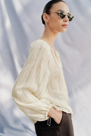 Блуза в полоску с завязками- Заказать в России