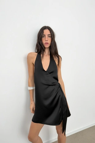 Атласное платье халтер в горошек- Заказать в России