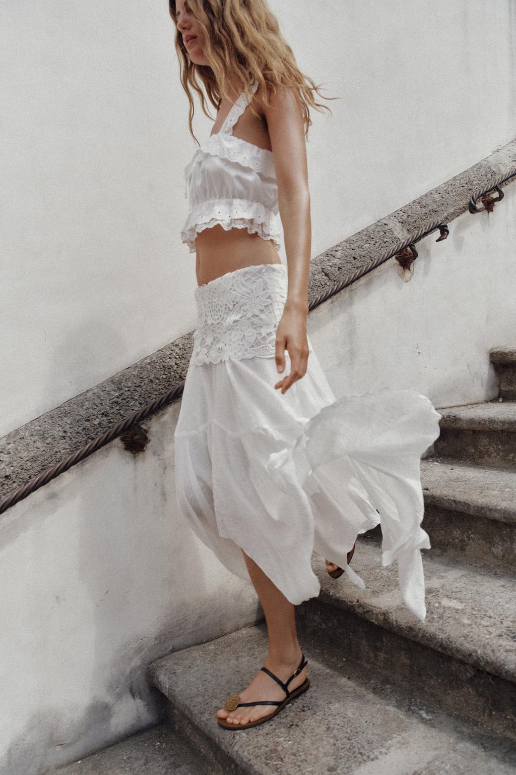 ЮБКА МИДИ АСИММЕТРИЧНОГО КРОЯ С ВЫШИВКОЙ