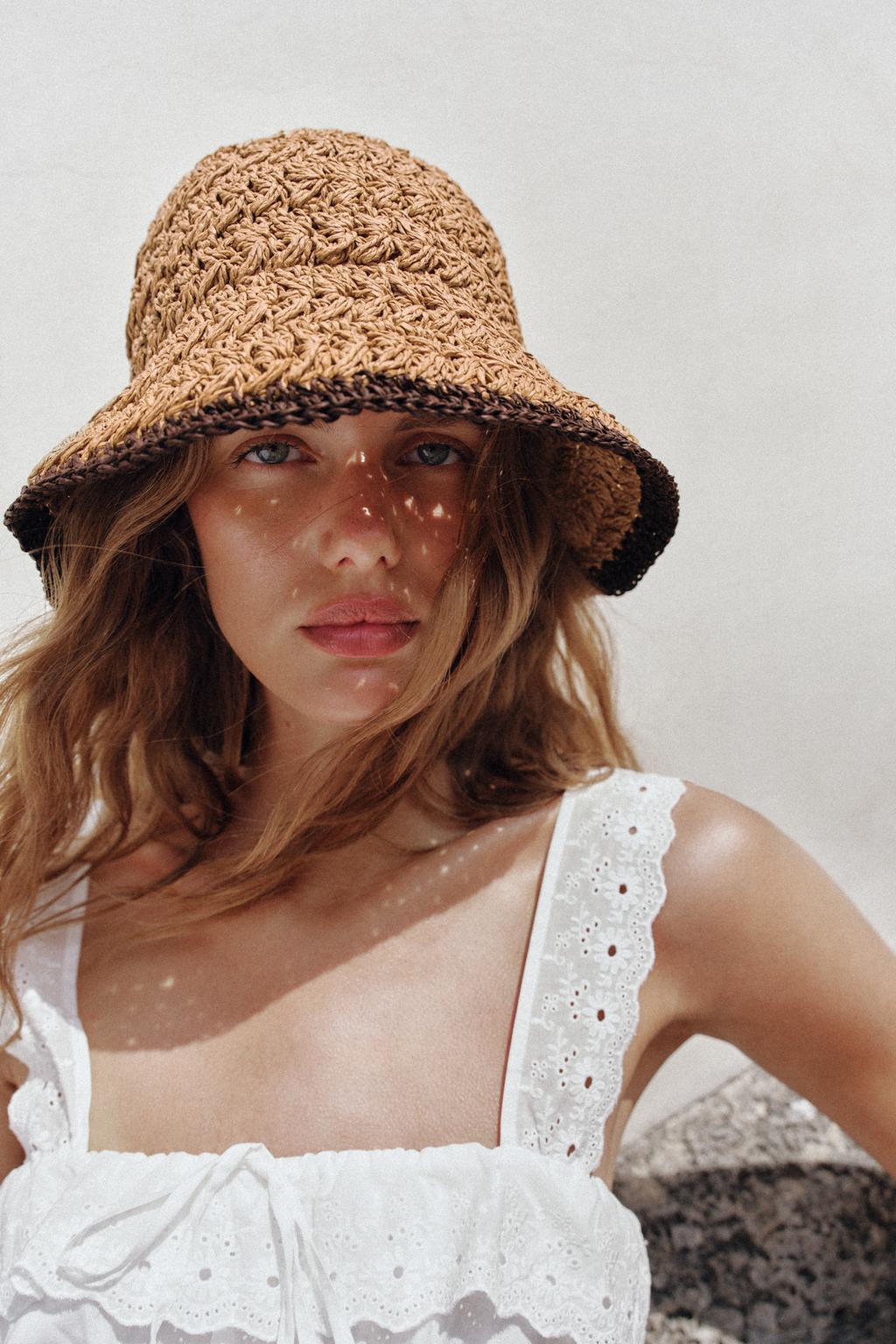 ПЛЕТЕНАЯ ШЛЯПА С КОНТРАСТНОЙ ОТДЕЛКОЙ