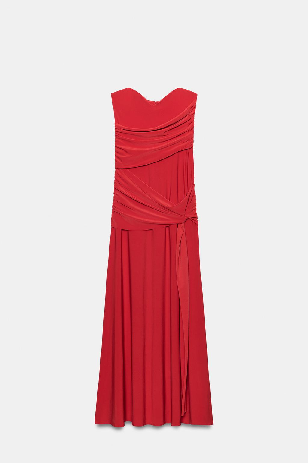 ДЛИННОЕ ПЛАТЬЕ СО СБОРКАМИ