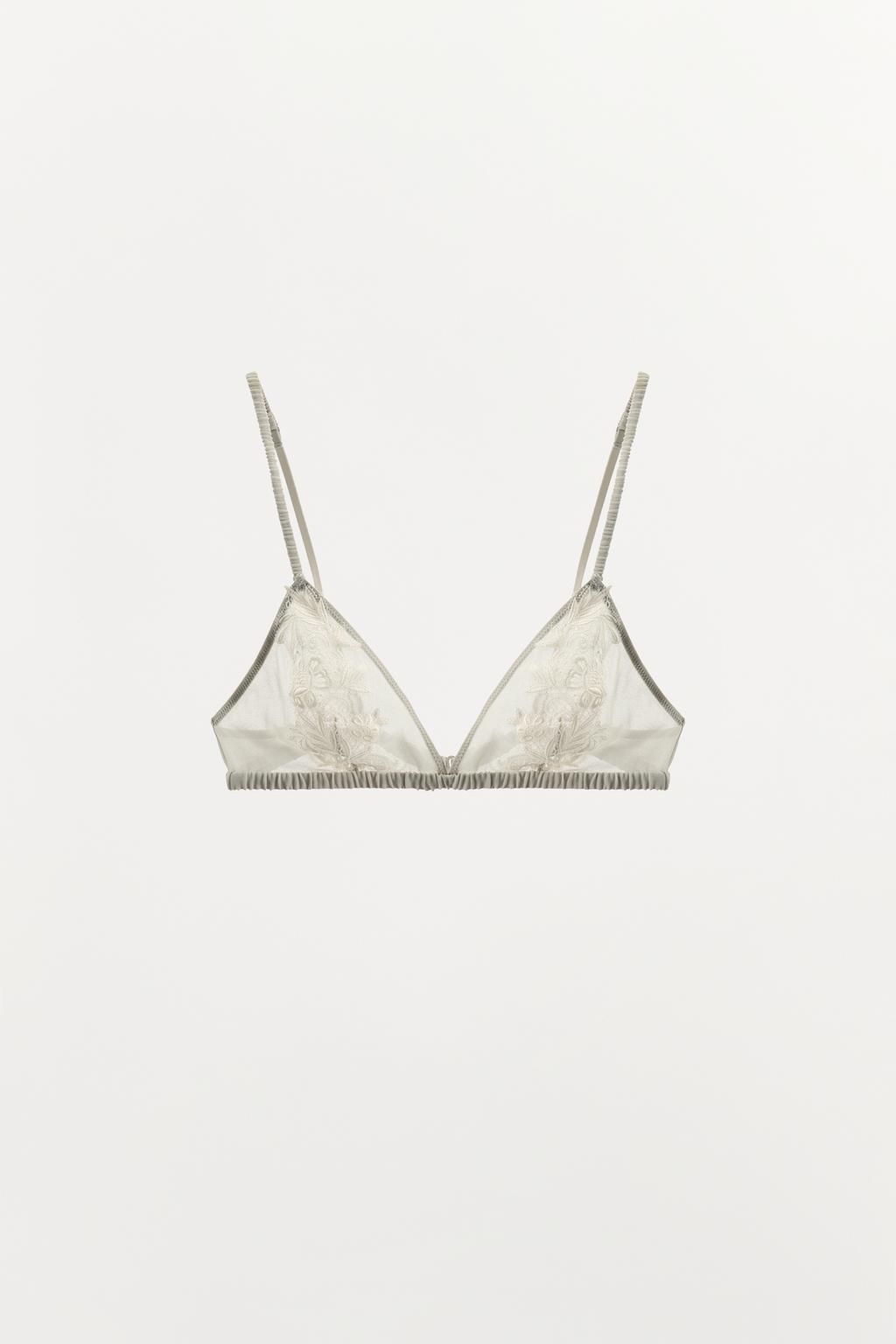 КРУЖЕВНОЙ БЮСТГАЛЬТЕР С ТРЕУГОЛЬНЫМИ ЧАШКАМИ