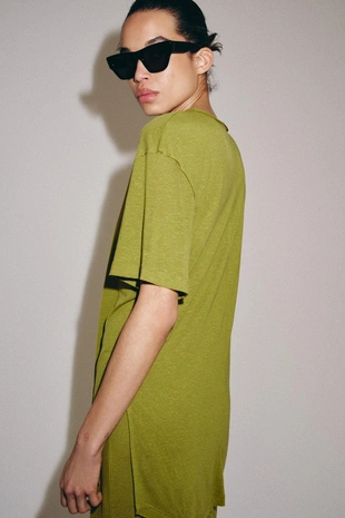 Свободная футболка оверсайз- Заказать в России