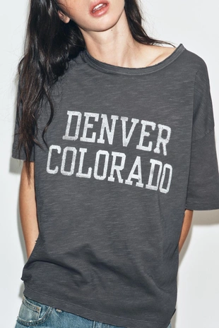 Футболка оверсайз с разрезами и надписью- Заказать в России