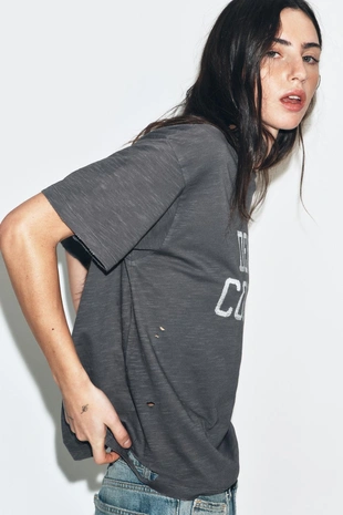 Футболка оверсайз с разрезами и надписью- Заказать в России