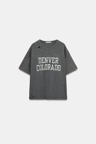 Футболка оверсайз с разрезами и надписью- Заказать в России