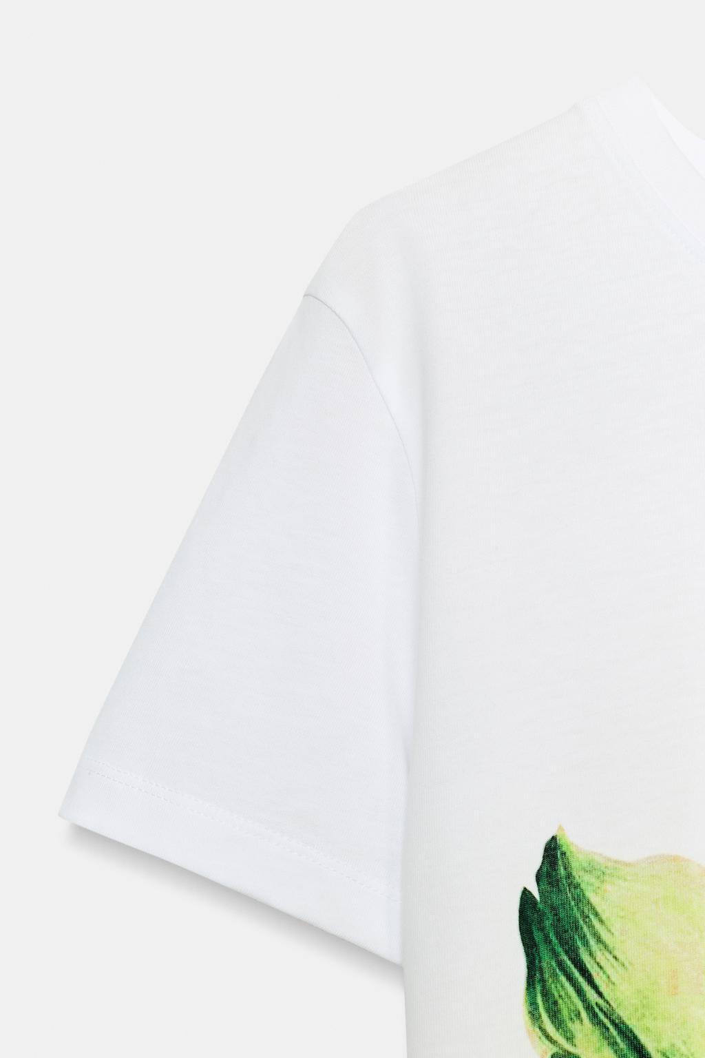 ФУТБОЛКА С ЦВЕТОЧНЫМ ПРИНТОМ