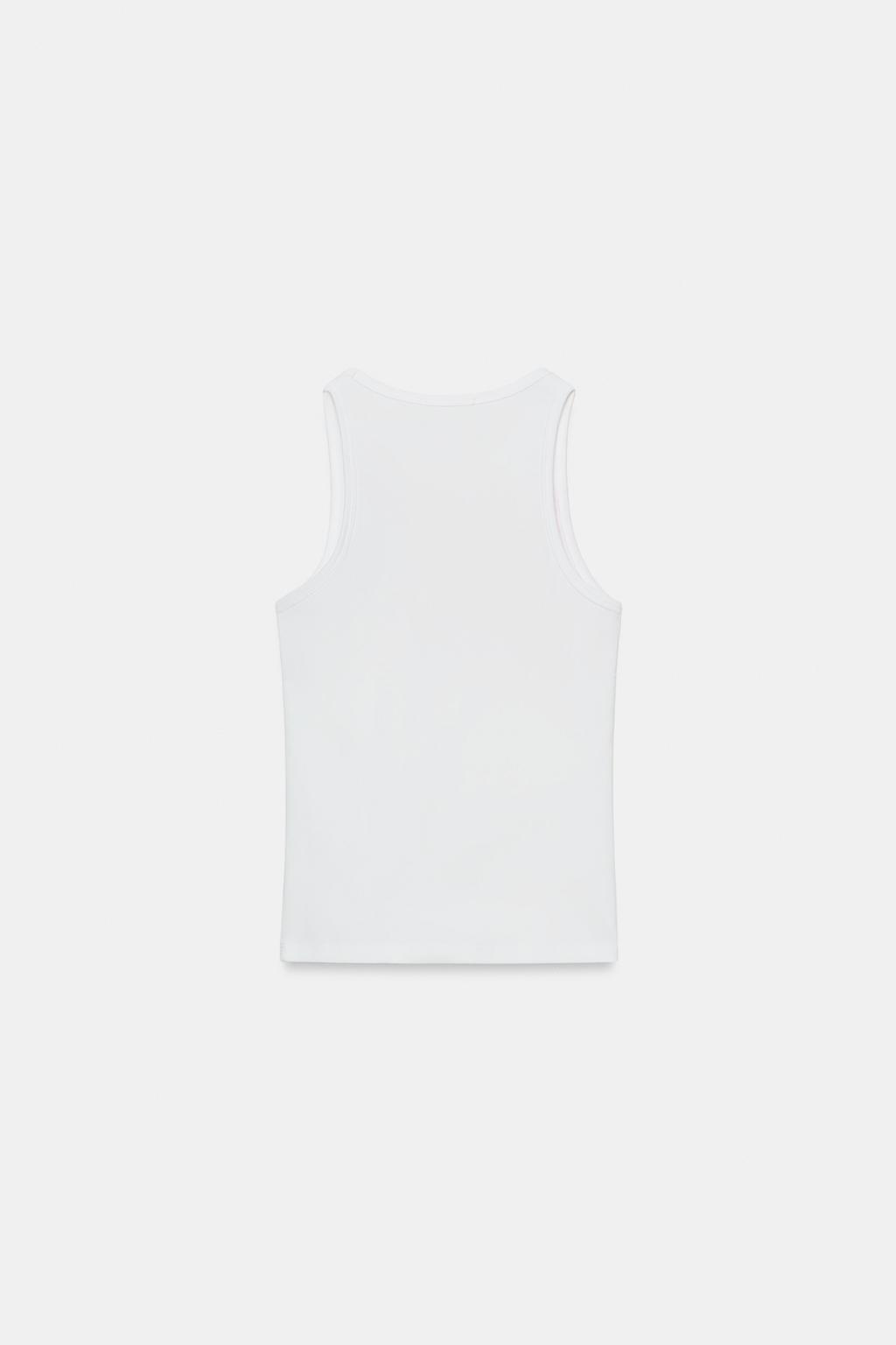 ФУТБОЛКА С ЦВЕТОЧНЫМ ПРИНТОМ