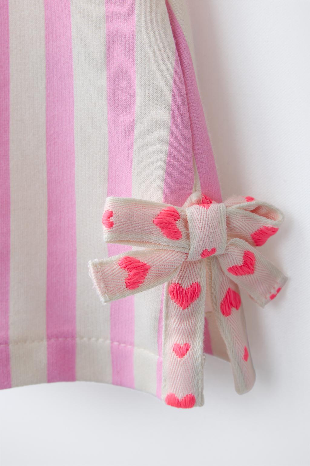 ЛОНГСЛИВ В ПОЛОСКУ С БАНТАМИ