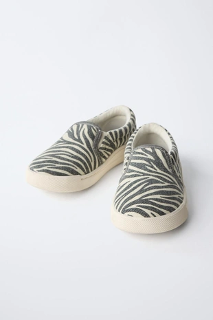 Кеды с принтом зебра- Заказать в России