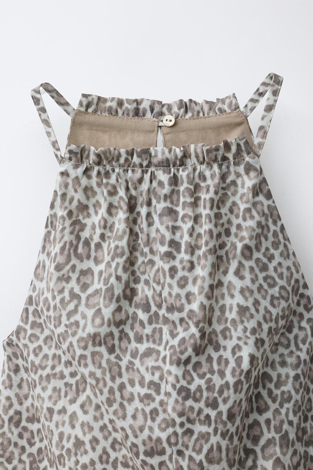 КОРОТКИЙ КОМБИНЕЗОН С АНИМАЛИСТИЧНЫМ ПРИНТОМ