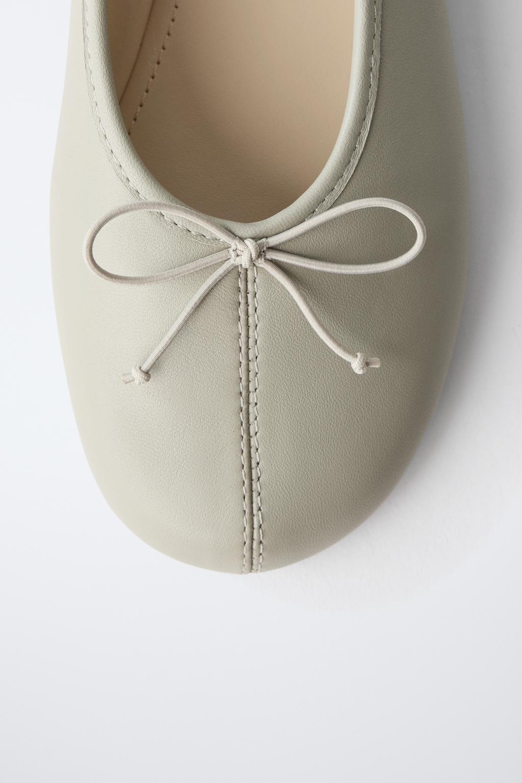 КОЖАНЫЕ БАЛЕТКИ С БАНТИКОМ