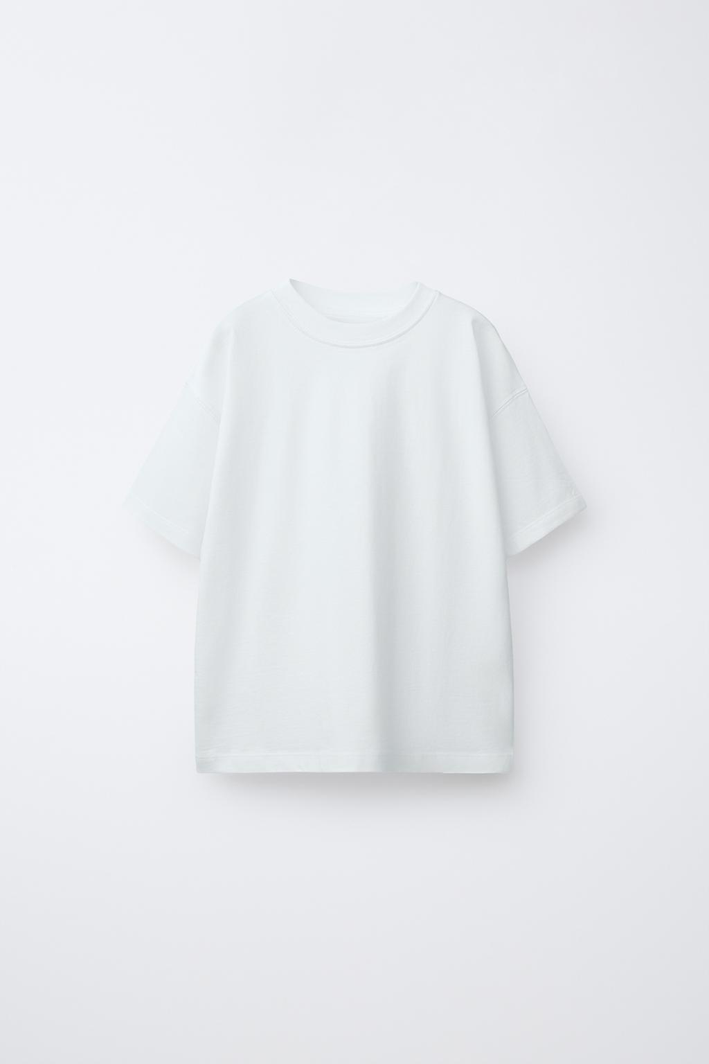 НАБОР ИЗ ТРЕХ ФУТБОЛОК: ОДНОТОННЫЕ И В ПОЛОСКУ