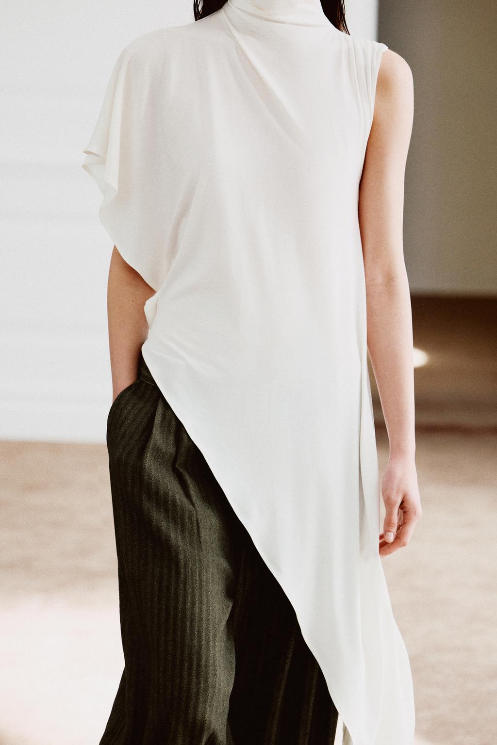 ТОП АСИММЕТРИЧНОГО КРОЯ СО СБОРКАМИ