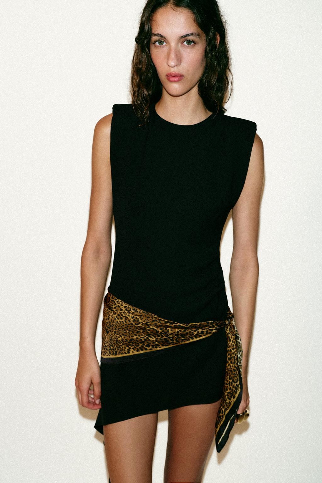 ПАЛЬТО-ПАРЕО С АНИМАЛИСТИЧЕСКИМ ПРИНТОМ