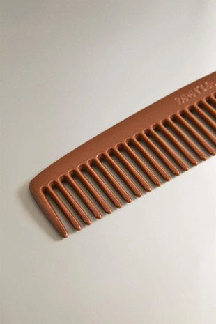 Пластиковый гребень для волос- Заказать в России