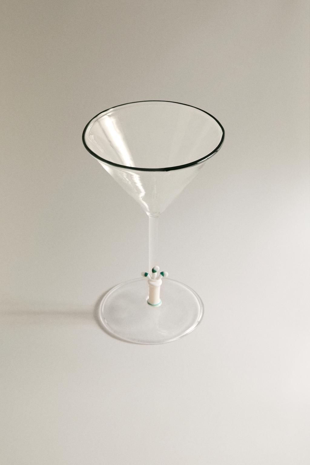 Бокал для коктейля с гольф-клубом