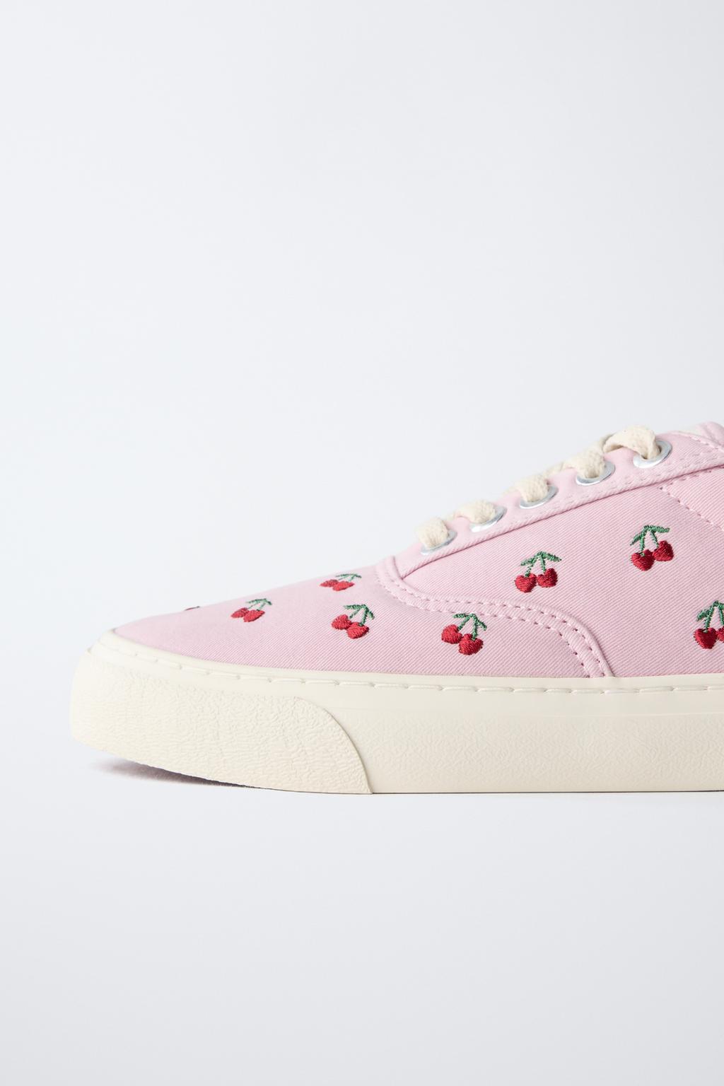 КЕДЫ ИЗ ХЛОПКА С ВЫШИВКОЙ