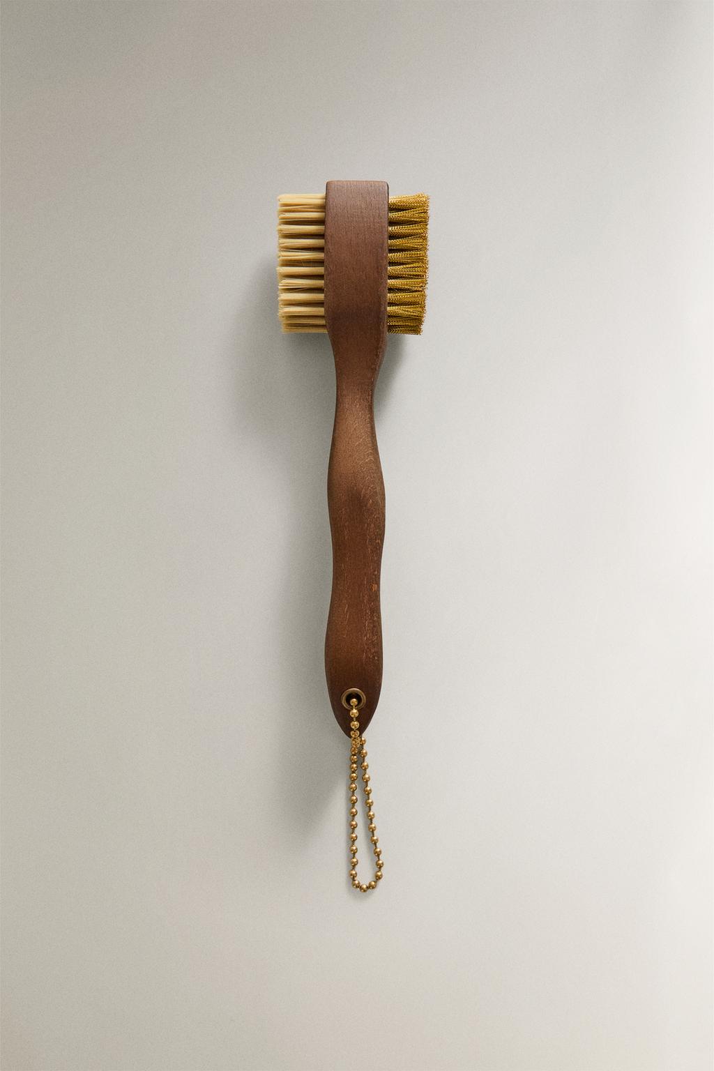 Деревянная щетка для гольфа