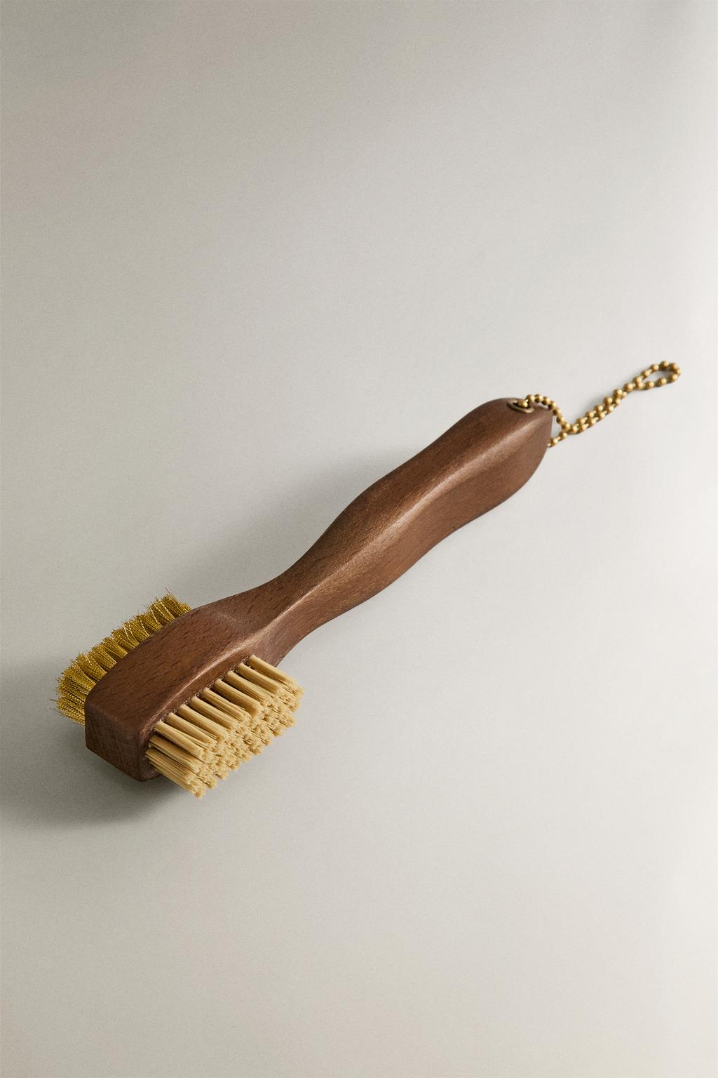 Деревянная щетка для гольфа