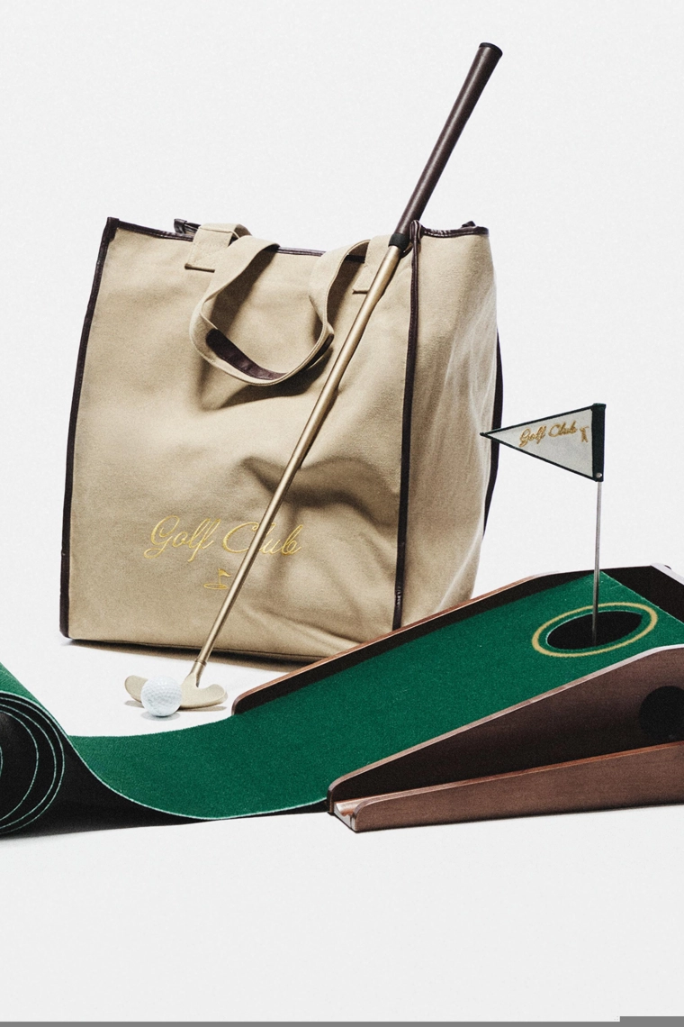 Игра мини-гольф