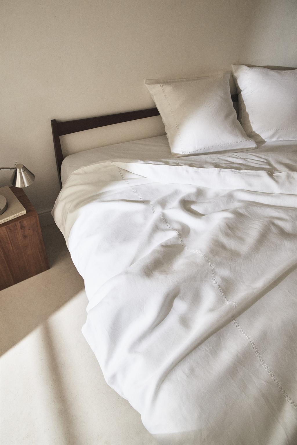 Покрывало из льна с кантом гемстич