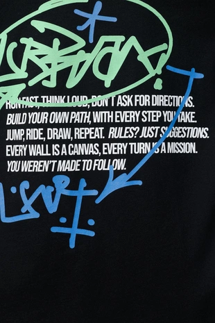 Футболка с принтом в стиле граффити- Заказать в России