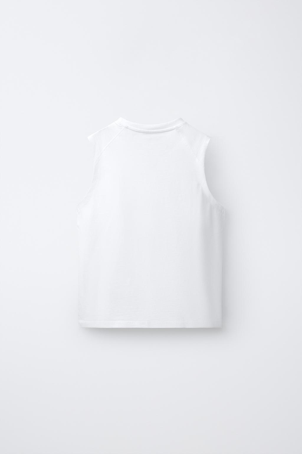 ОДНОТОННАЯ ФУТБОЛКА БЕЗ РУКАВОВ