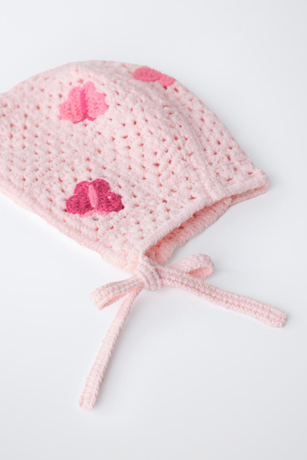 ЧЕПЧИК КРЮЧКОМ С БАБОЧКАМИ