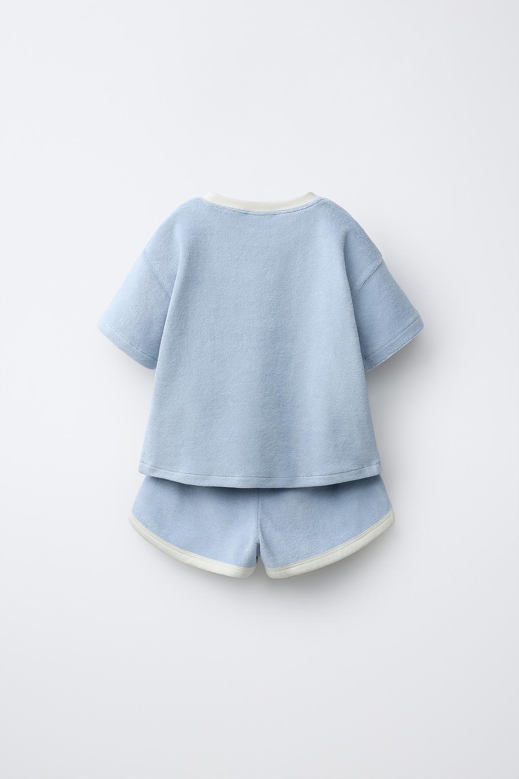 КОМПЛЕКТ ИЗ ФУТБОЛКИ И ШОРТОВ ИЗ МАХРОВОЙ ТКАНИ