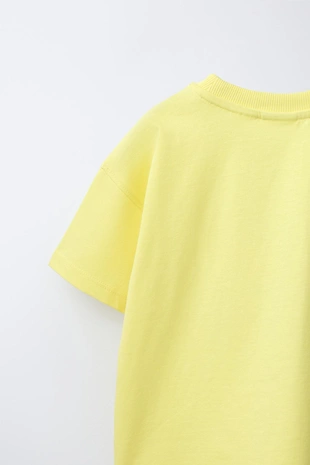 Футболка с принтом жирафа