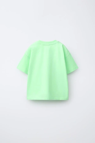 Футболка с флуоресцентным принтом