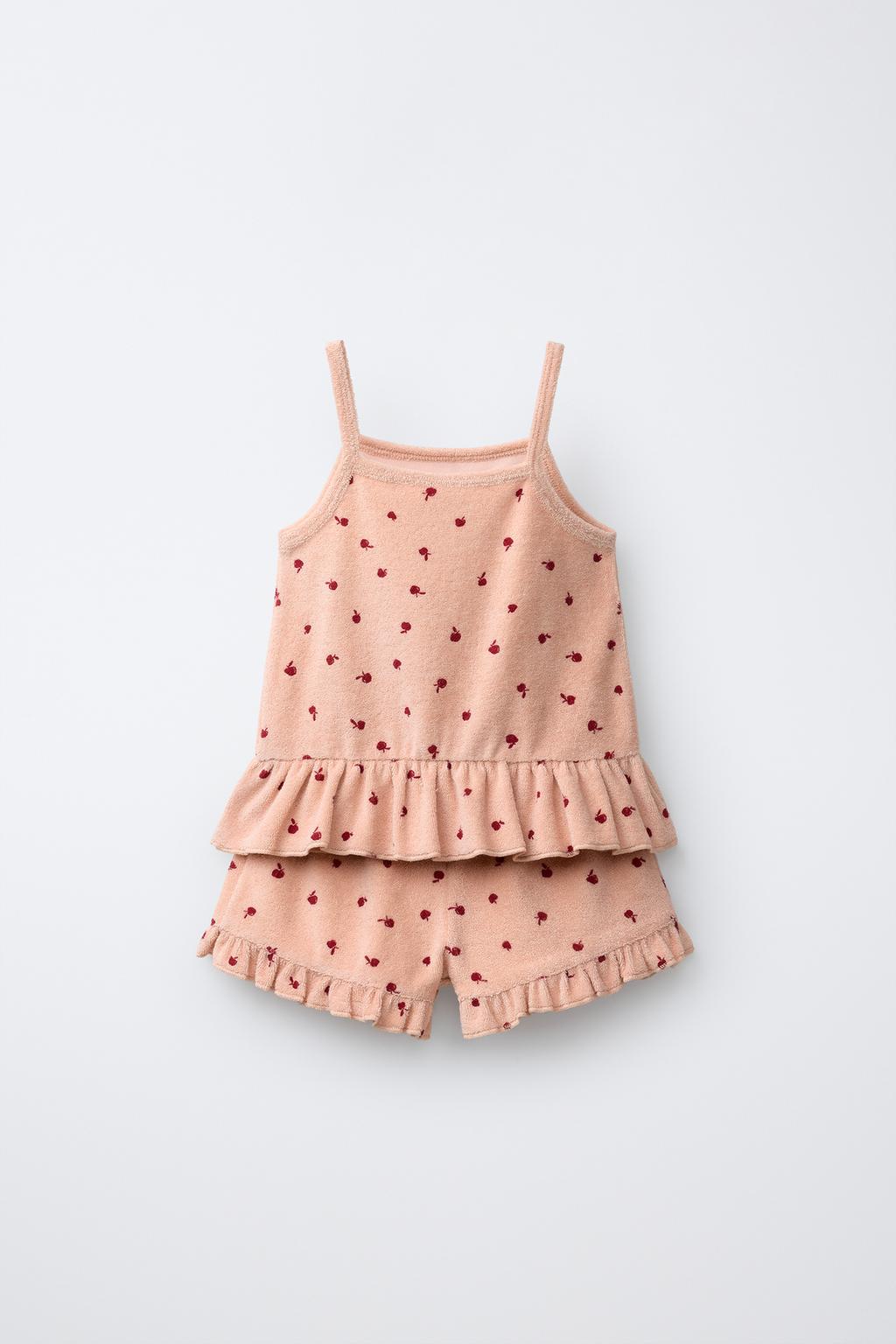 КОМПЛЕКТ ИЗ ФУТБОЛКИ И ШОРТОВ С ВИШНЯМИ И ЭФФЕКТОМ МАХРОВОЙ ТКАНИ