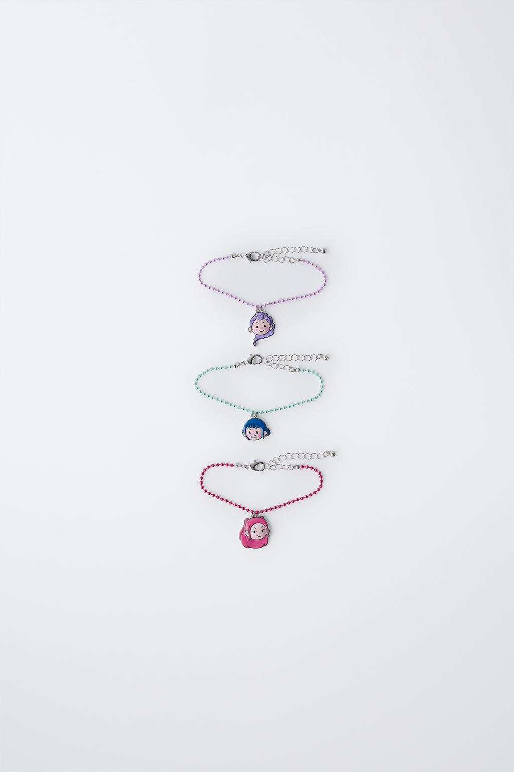 НАБОР ИЗ ТРЕХ БРАСЛЕТОВ KPOP DEMON HUNTERS™ NETFLIX ©