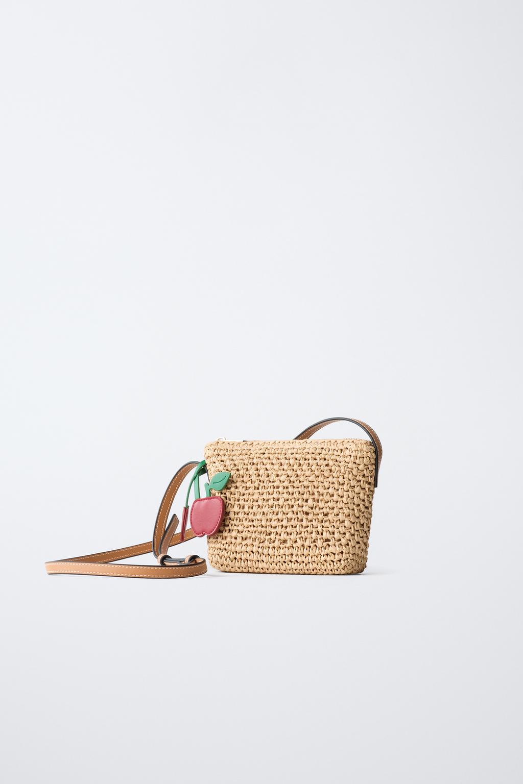 СУМКА ИЗ РАФИИ С ВИШНЯМИ