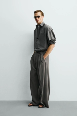 Брюки Wide Fit со складками