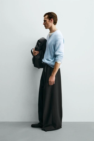 Брюки Wide Fit со складками