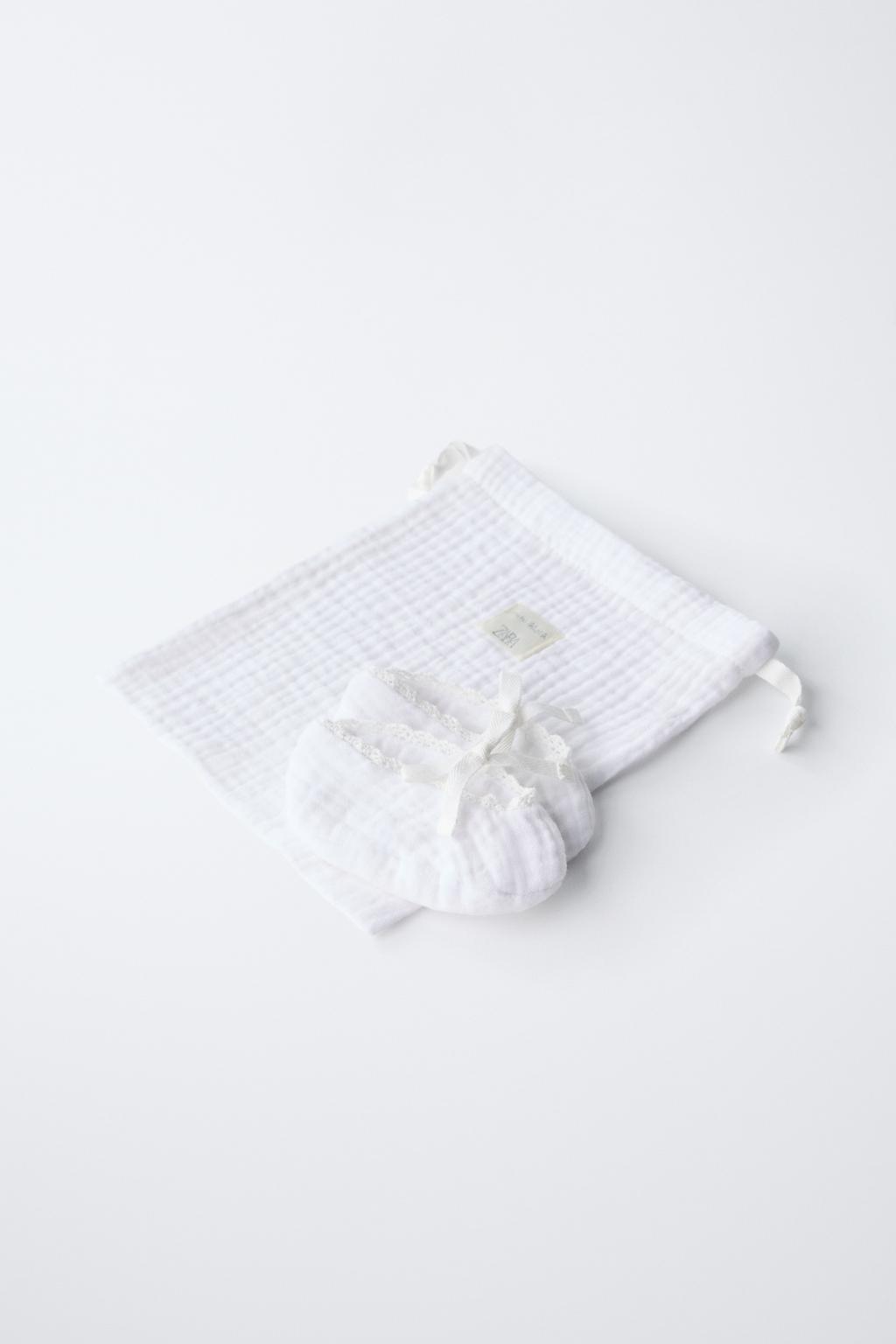 Текстильные ботиночки с бантом