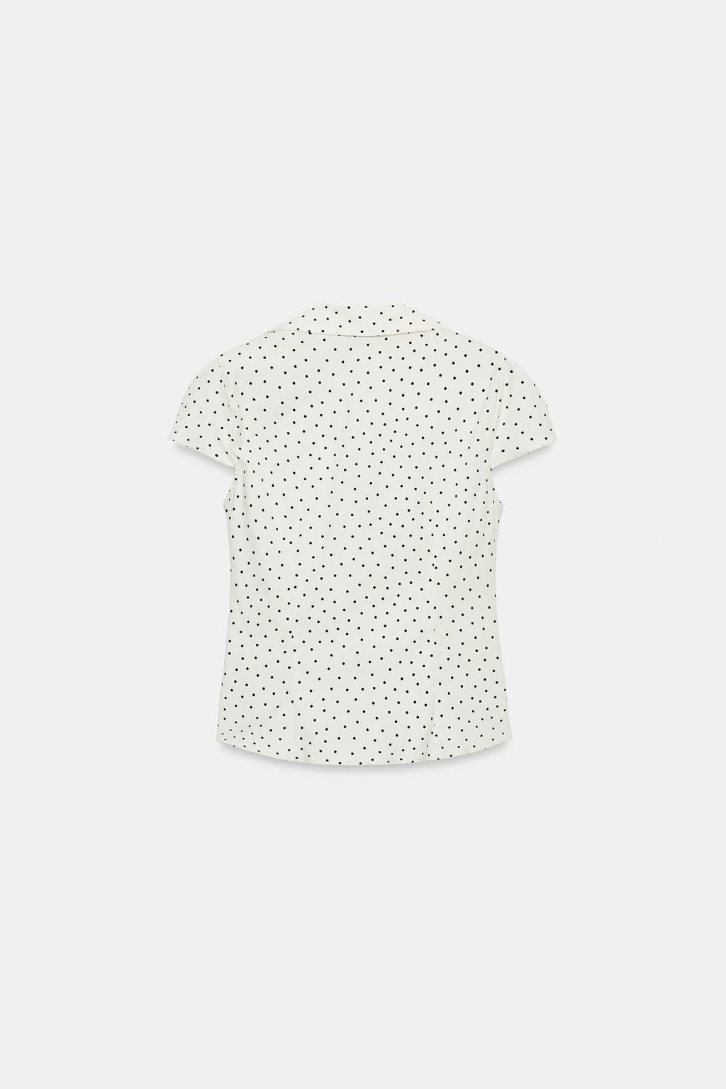 ПРИТАЛЕННАЯ РУБАШКА СО СБОРКАМИ