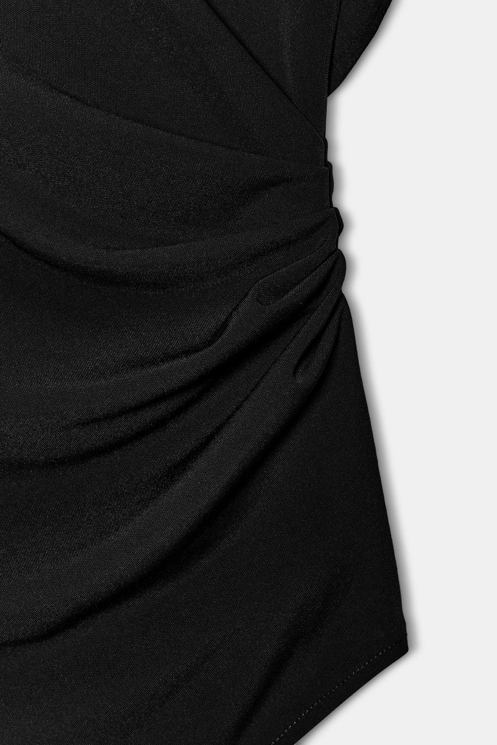 ТОП АСИММЕТРИЧНОГО КРОЯ СО СБОРКАМИ