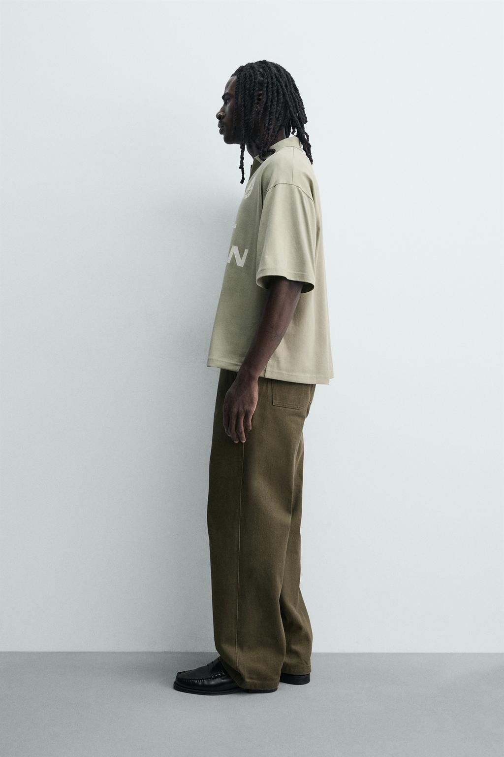 ПОЛО  С ТЕКСТОВЫМ ПРИНТОМ