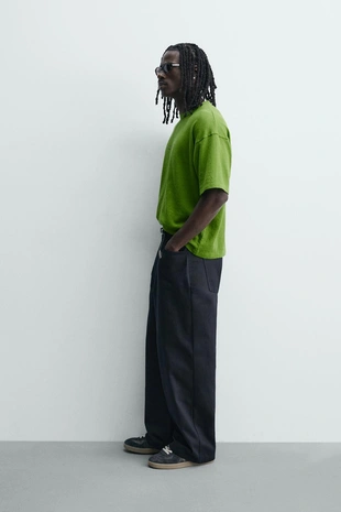 Футболка  с принтами и эффектом потертости- Заказать в России