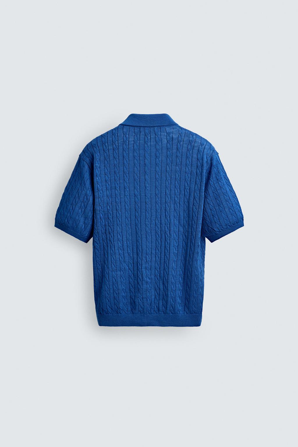 ПОЛО ИЗ РЕЛЬЕФНОГО ТРИКОТАЖА С КОСАМИ