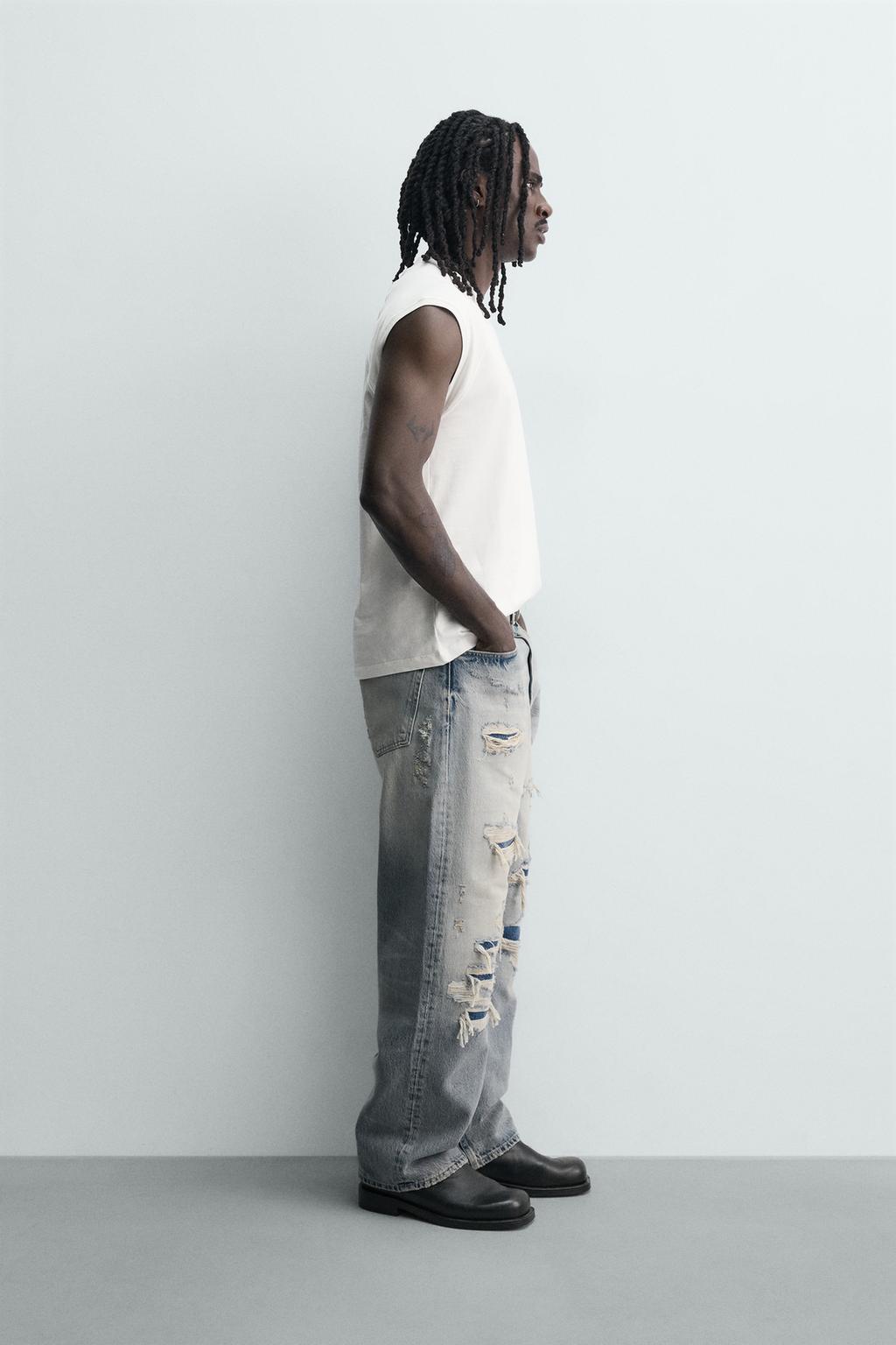 СВОБОДНЫЕ ДЖИНСЫ С РАЗРЕЗАМИ