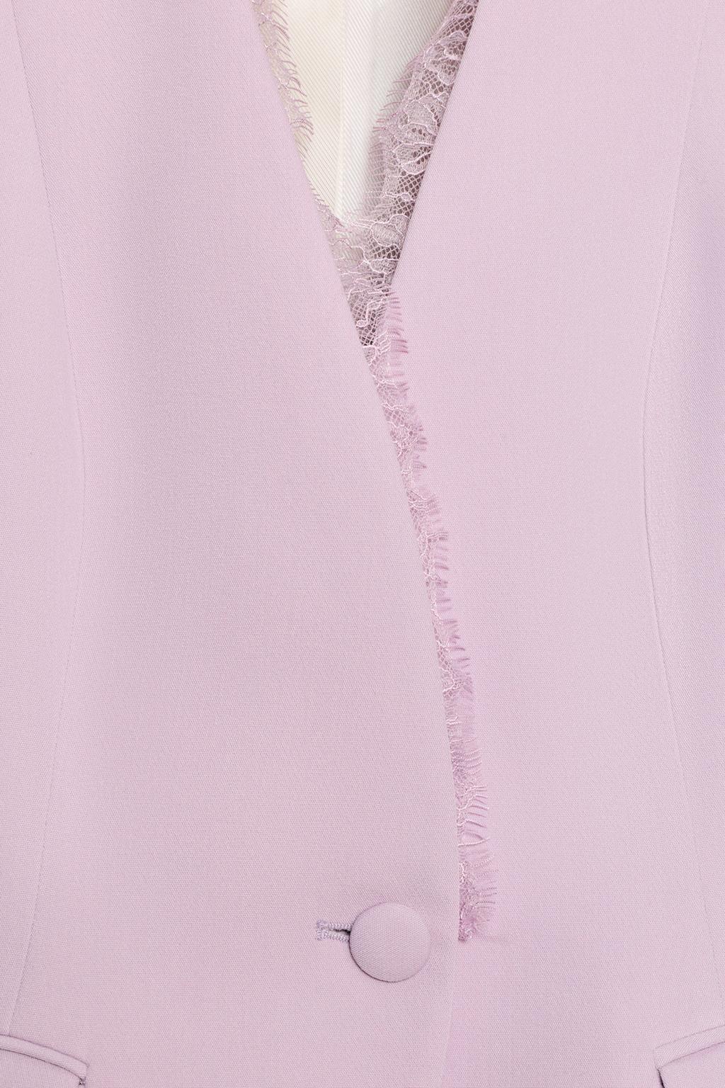 ПРИТАЛЕННЫЙ БЛЕЙЗЕР С КРУЖЕВОМ И ПОДПЛЕЧНИКАМИ